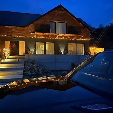 Chalet Chalet Black Deer *